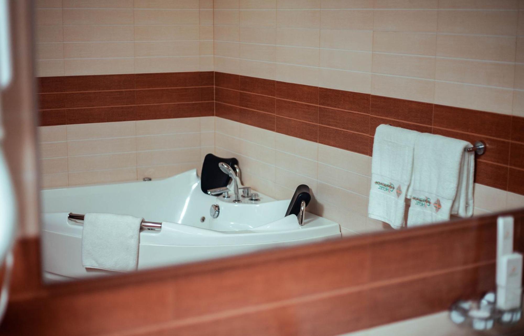 Crossroads Hotel ブランタイヤ エクステリア 写真