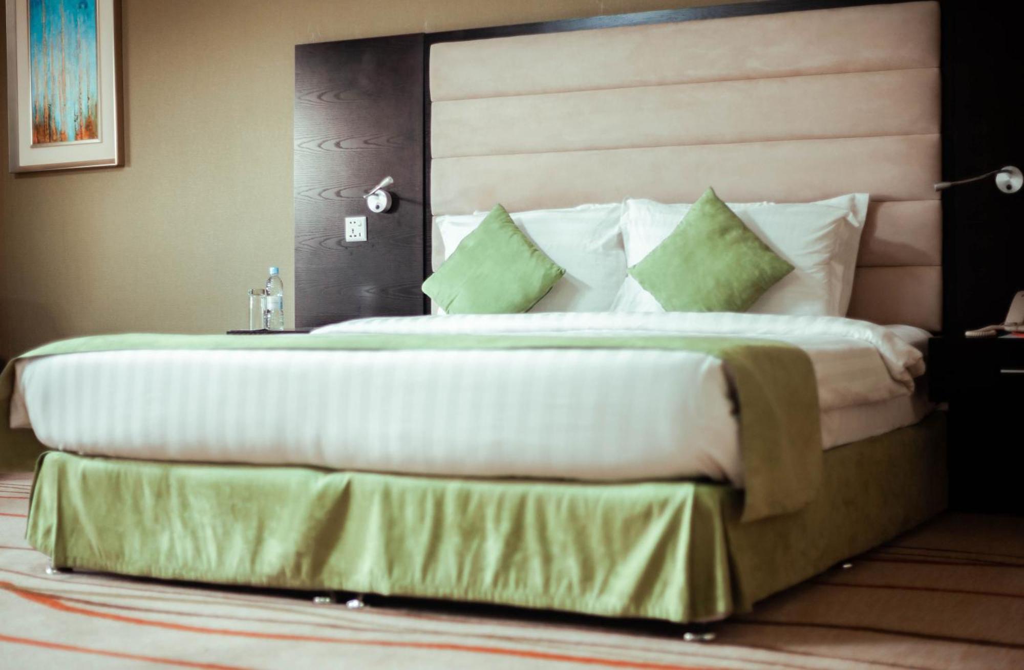 Crossroads Hotel ブランタイヤ エクステリア 写真